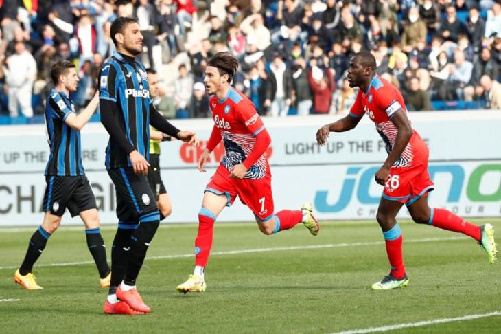 نابولي وأتالانتا